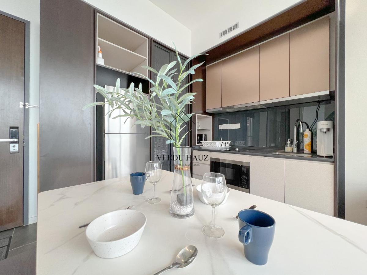 Scarletz Suites At Klcc By Veedu Hauz 쿠알라룸푸르 외부 사진